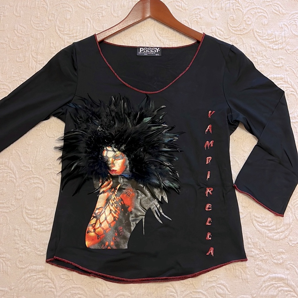 Vampirella Feather baseball tee! Must see!!